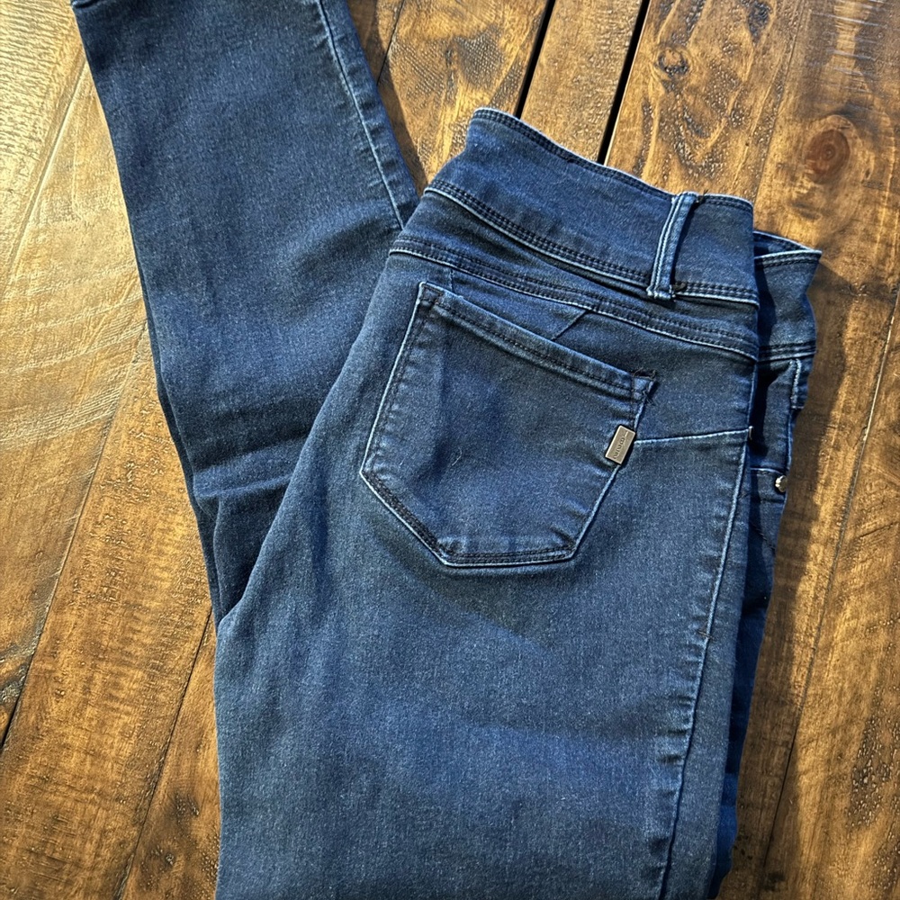 1822 Denim Women's Dark Blue Skinny Jeans